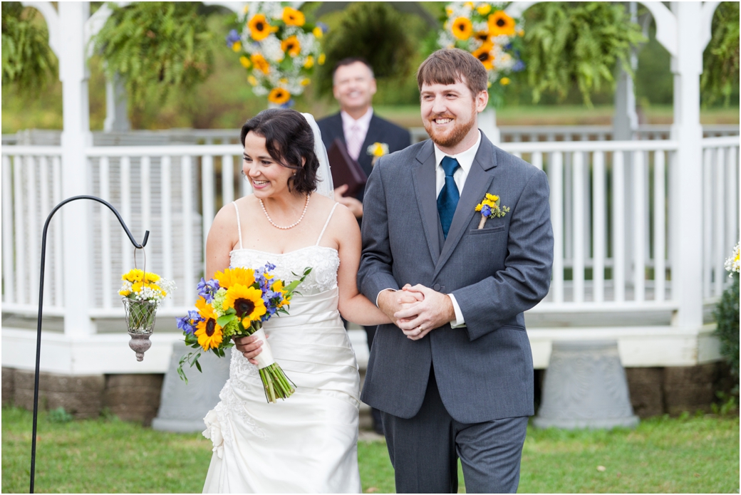 twin cedar farm Wedding