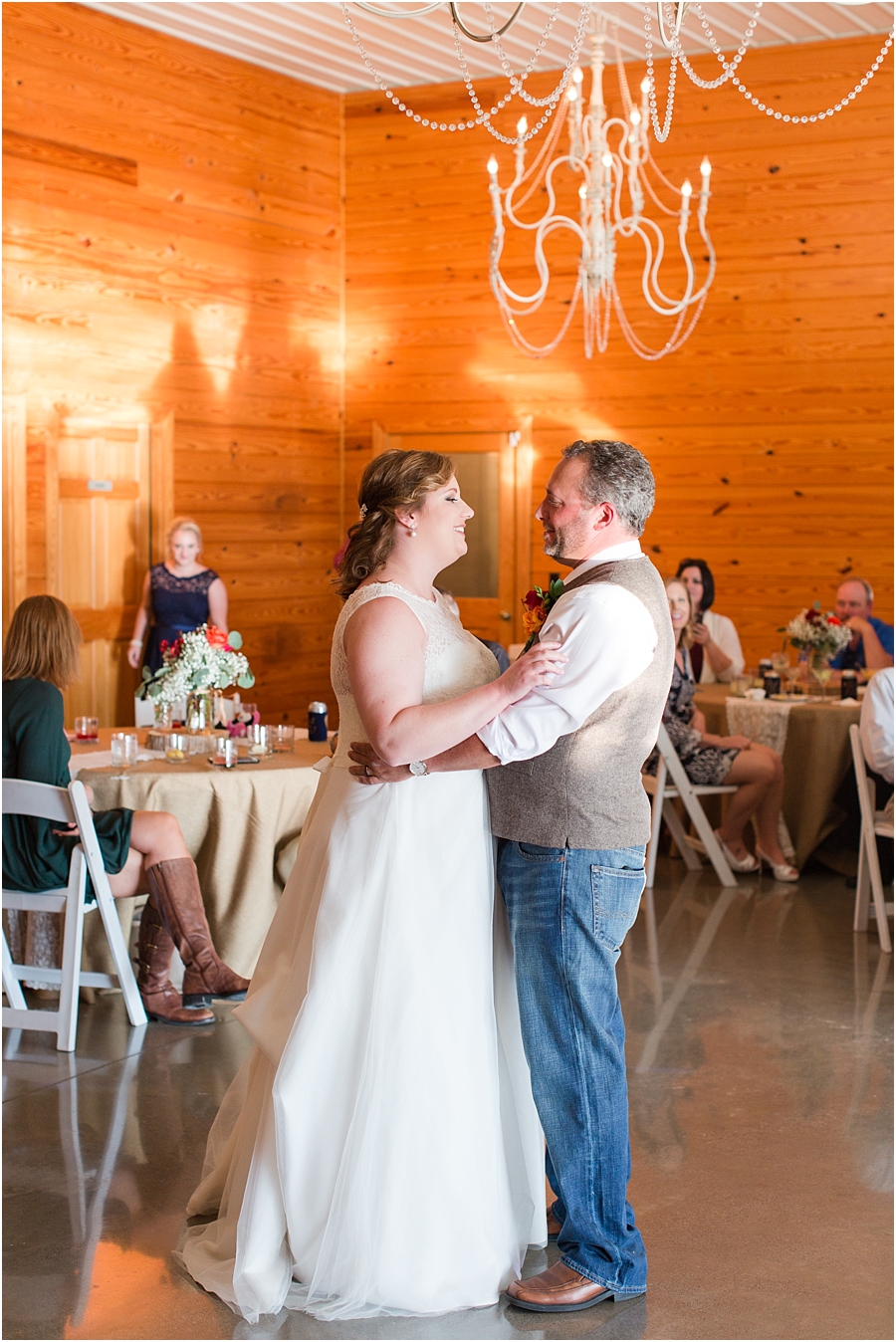 Carriage house wedding knoxville tn 